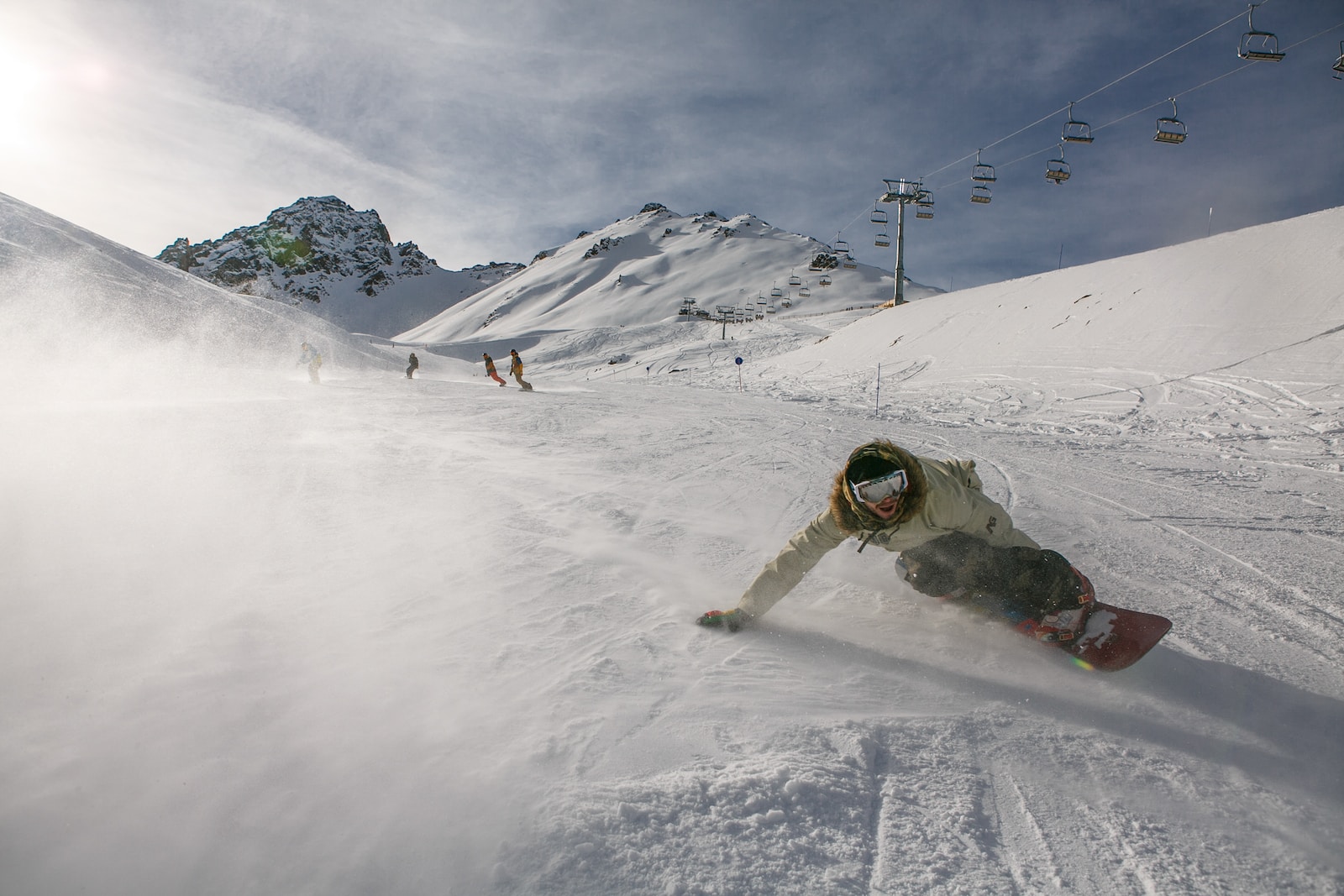 Fünf atemberaubende Destinationen für Snowboarder